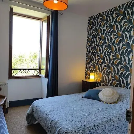 Ecole Communale Restauree Avec Style Et Elegance Villa Soyans