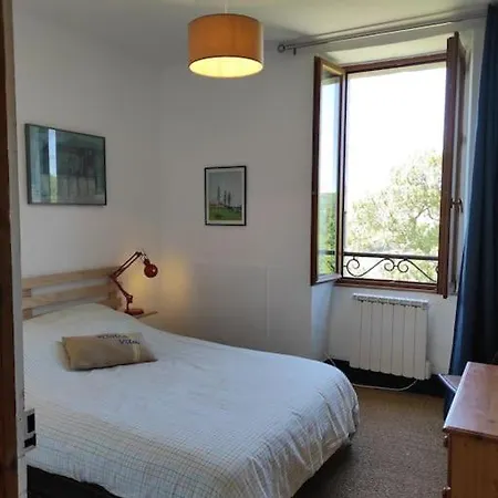 Ecole Communale Restauree Avec Style Et Elegance Soyans