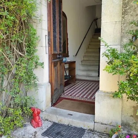 Ecole Communale Restauree Avec Style Et Elegance Villa *