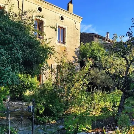 Ecole Communale Restauree Avec Style Et Elegance Villa *